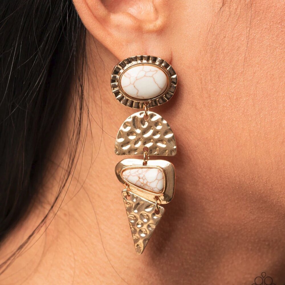 Paparazzi Jewelry Accessories - Earthy Extravagance - Gold Earrings - Vintage